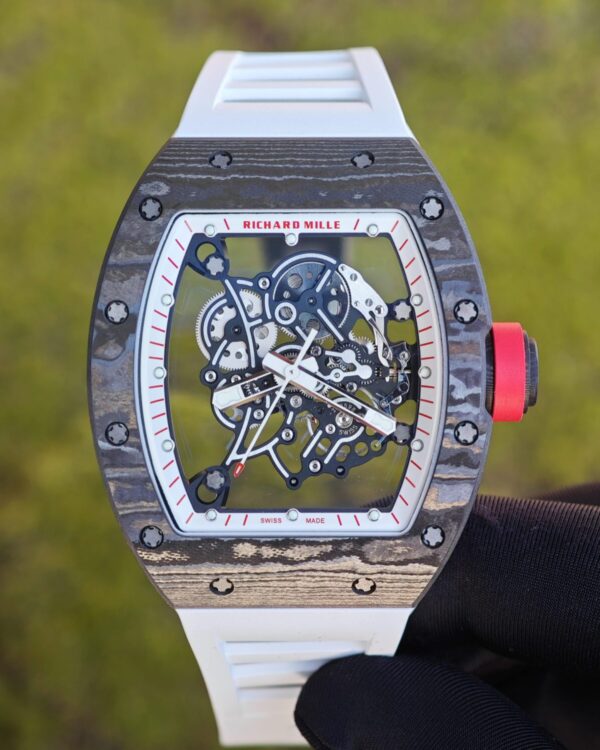 Richard Mir RM055 (Japan only), original data reference-accuratecustomized best carbon fiber material case, genuine Parmigiani movement modified RMUL2 movement, white natural rubber strap, high transparency curved sapphire crystal, titanium buckle — custom-built watch