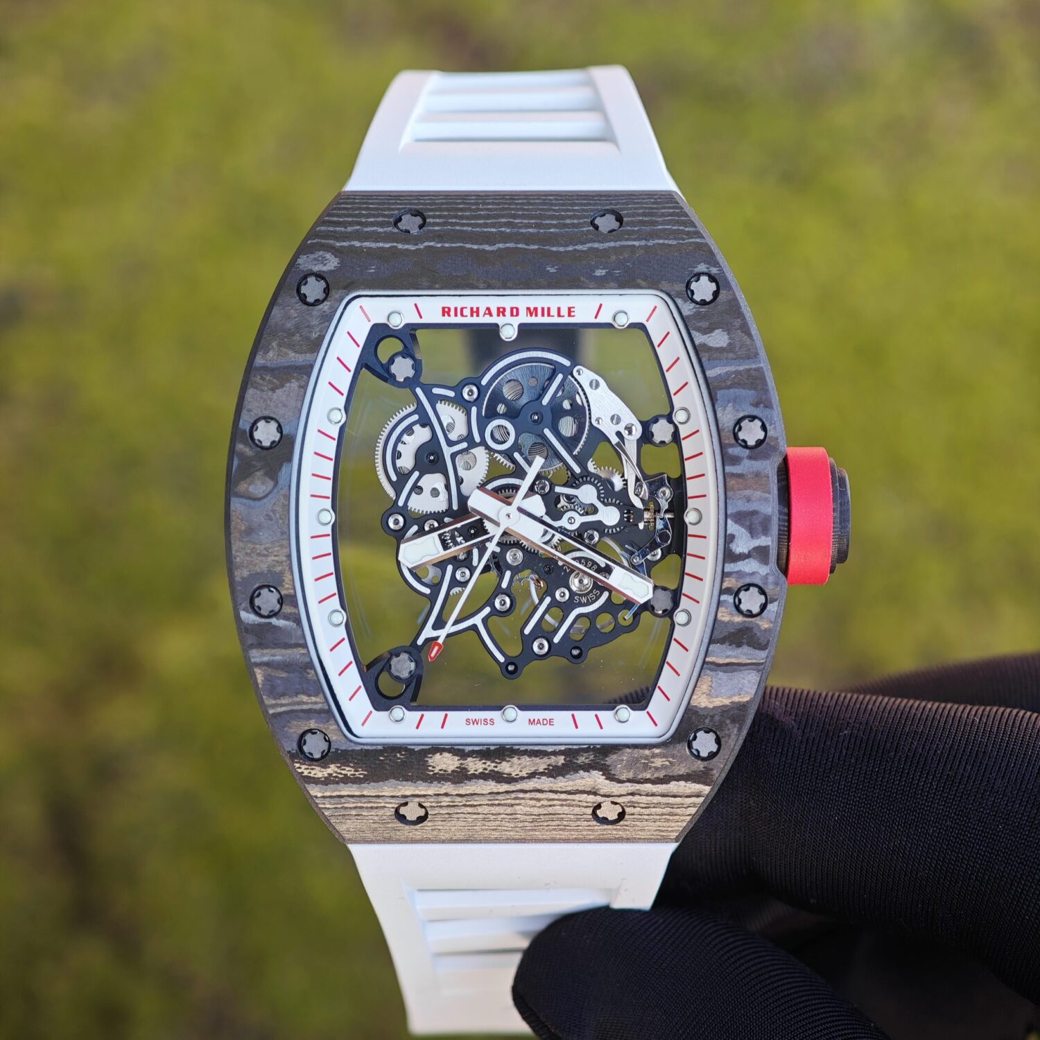 Richard Mir RM055 (Japan only), original data reference-accuratecustomized best carbon fiber material case, genuine Parmigiani movement modified RMUL2 movement, white natural rubber strap, high transparency curved sapphire crystal, titanium buckle — custom-built watch