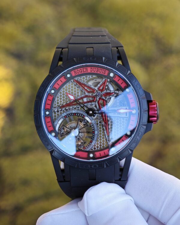 Roger Dubuis King Racing RDDBEX0817, custom titanium case, natural black rubber strap, custom integrated movement — custom-built watch