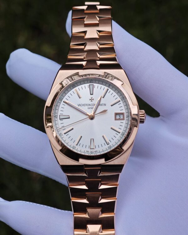 Vacheron Constantin 4500V customized best alternative white dial and hands, the entire watch is plated with 18K rose gold (the same color as GEN) — custom-built watch