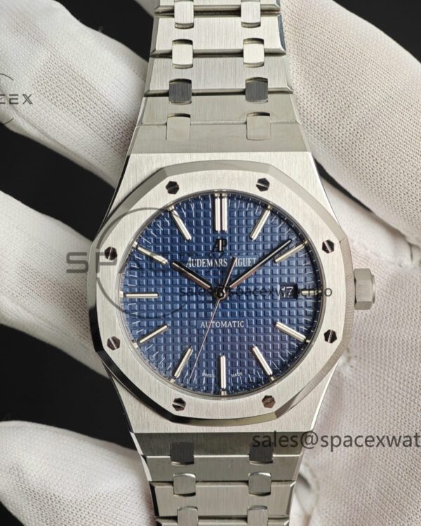 Audemars Piguet AP15400 blue dial, customized best alternative blue dial, replaces hands, case and strap for secondary polishing and grinding, 3120 integrated movement — custom-built watch