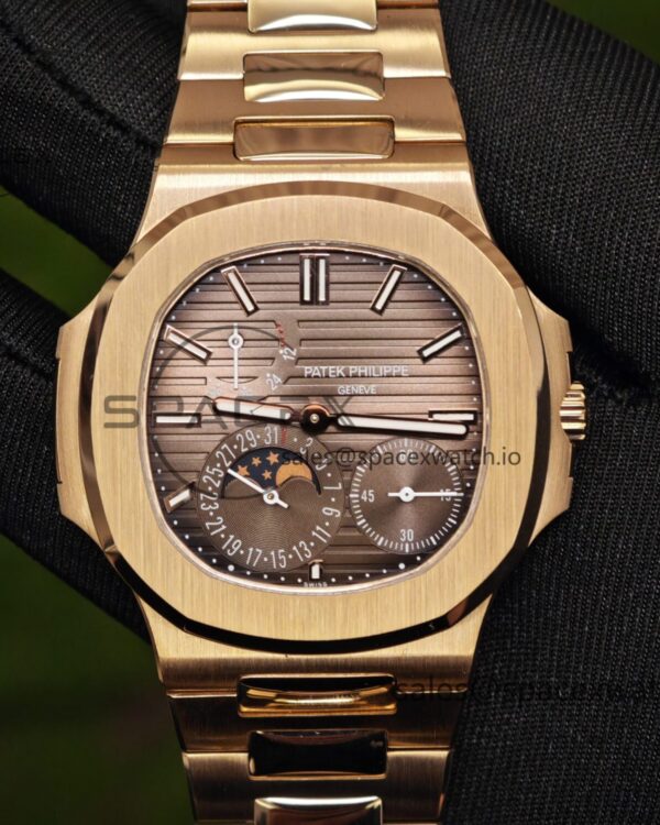 Patek Philippe Nautilus rose gold 5712R, reference-accuratecustomized CNC18K pure gold case, optimal substitute dial pointer moon phase, ball top needle shaft, customized ACE240 integrated movement — custom-built watch