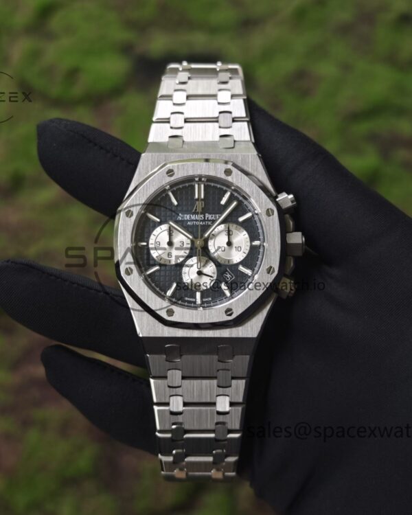 Customized AP Royal Oak 26240ST blue dial with original blue dial and date display, customized bright substitute hands, CNC reference-accuratecustomized case strap and clasp, currently the best 4401 integrated movement — custom-built watch