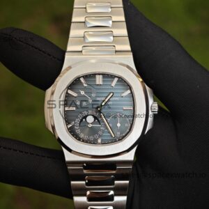 (Top Customization) Patek Philippe Nautilus 5712 Improved Best Alternative Gradient Blue Dial, Replacing Moon Phase, reference-accurateCustomized Case and Strap with Secondary Polishing and Grinding, ACE240 Integrated Movement — custom-built watch