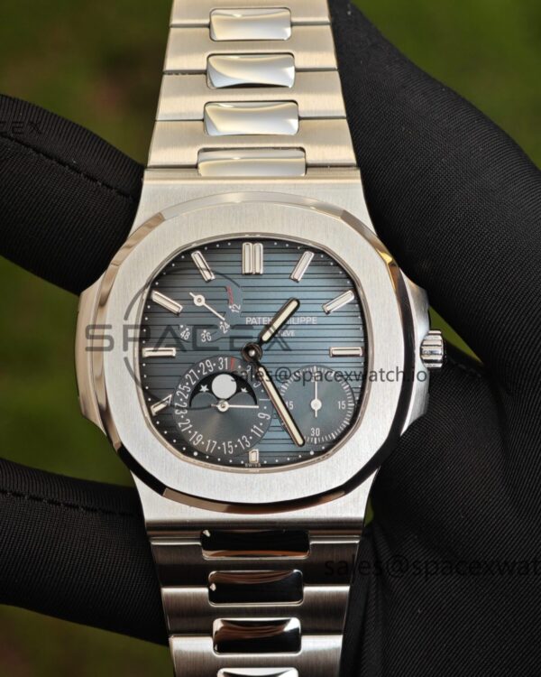 (Top Customization) Patek Philippe Nautilus 5712 Improved Best Alternative Gradient Blue Dial, Replacing Moon Phase, reference-accurateCustomized Case and Strap with Secondary Polishing and Grinding, ACE240 Integrated Movement — custom-built watch