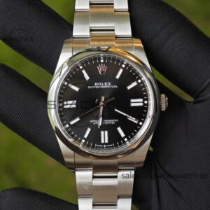 41mm Rolex Oyster Perpetual 134300 black dial modified genuine watch outer ring, dial, pointer three genuine accessories, Dandong 3230 integrated movement, high-quality 904L steel case strap — custom-built watch