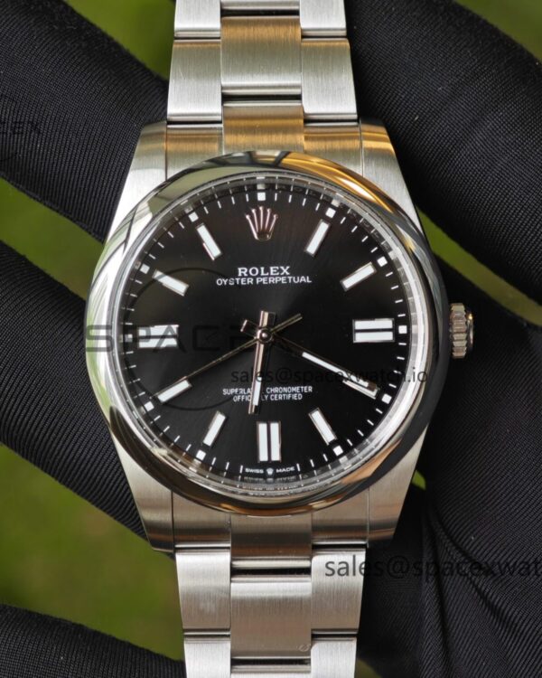 41mm Rolex Oyster Perpetual 134300 black dial modified genuine watch outer ring, dial, pointer three genuine accessories, Dandong 3230 integrated movement, high-quality 904L steel case strap — custom-built watch