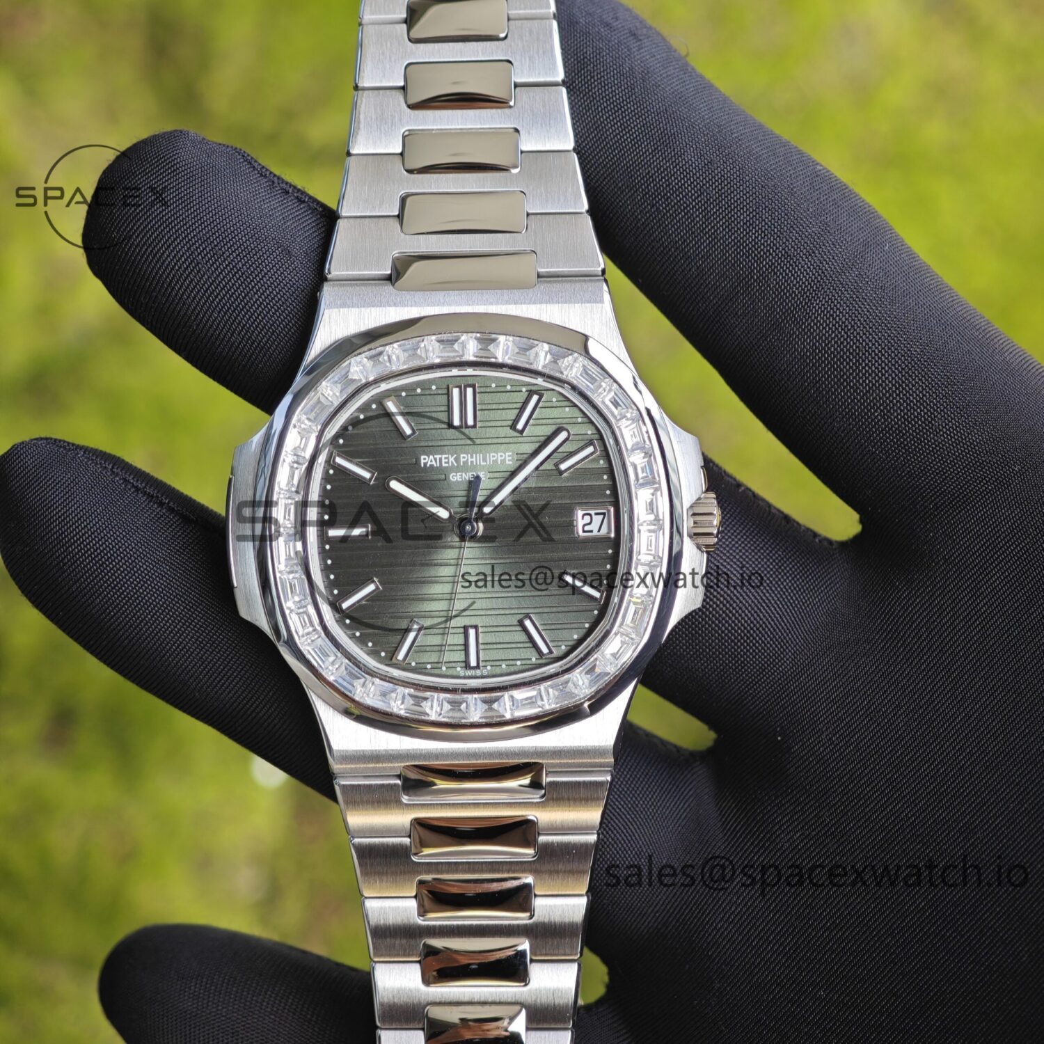 (Regular customization) Patek Philippe 5711 green dial, diamond bezel, customized best alternative dial pointer calendar, German CNC technology reference-accuratecustomized 316L stainless steel case and strap, hand inlaid diamond bezel, Dandong 324 integrated movement — custom-built watch