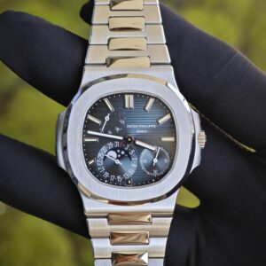 (Top customization) Patek Philippe Nautilus 5712A, original genuine two needle 240 improved, customized for the best effect, replacing gradient blue dial, substitute hands, best replacement moon phase, and ball top needle shaft. German craftsmanship reference-accuratecustomized case and strap, after secondary polishing and grinding, — custom-built watch