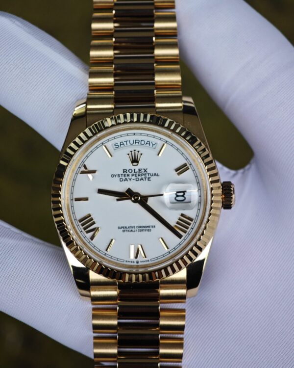Rolex 36mm Day Date m128238 white Roman numerals, customized best alternative dial, pointer calendar, Swiss imported ETA2836 movement, 18K original color gold plating process, high standard assembly — custom-built watch