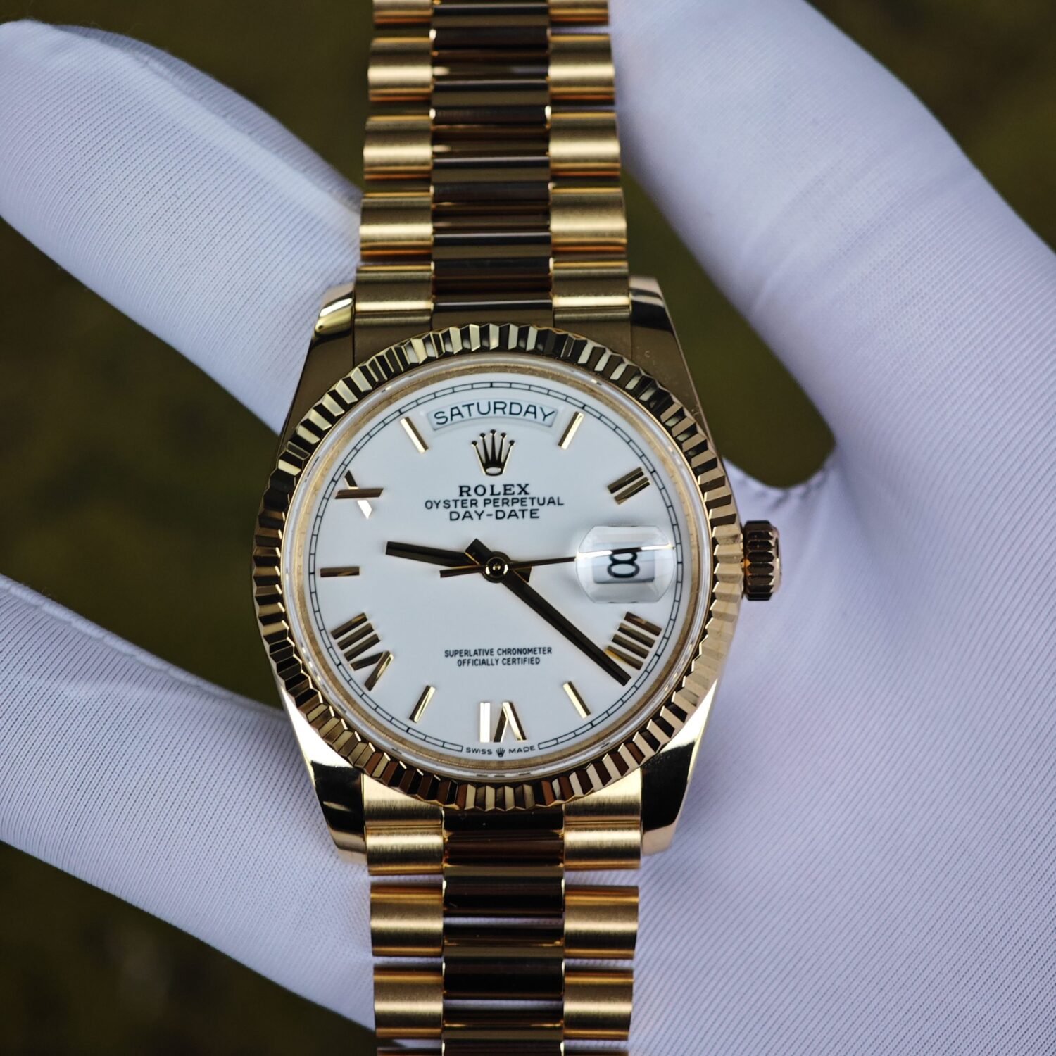 Rolex 36mm Day Date m128238 white Roman numerals, customized best alternative dial, pointer calendar, Swiss imported ETA2836 movement, 18K original color gold plating process, high standard assembly — custom-built watch