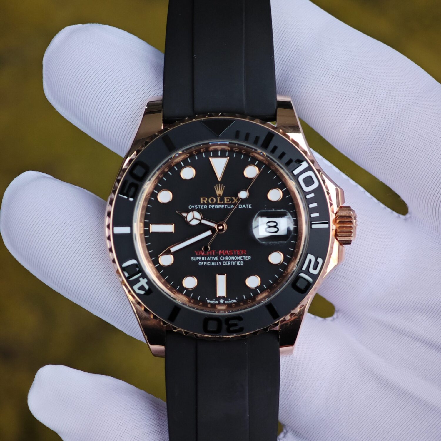 Rolex 40mm rose gold yacht 126655, with tungsten steel counterweights, 18K gold-plated case and clasp. Equipped with the best after-sales dial, hands, date wheel, and Dandong 3235 movement. Stable performance. Assemble according to Swiss craftsmanship — custom-built watch
