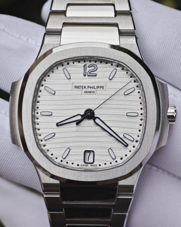 Customized Patek Philippe 7118 white dial, equipped with substitute dial and pointer, CNC process secondary polishing, customized 324 movement — custom-built watch