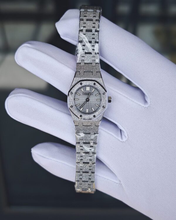 AP Frost Gold 15454bc Women’s Watch, featuring Frost Gold craftsmanship and imported quartz movement — custom-built watch