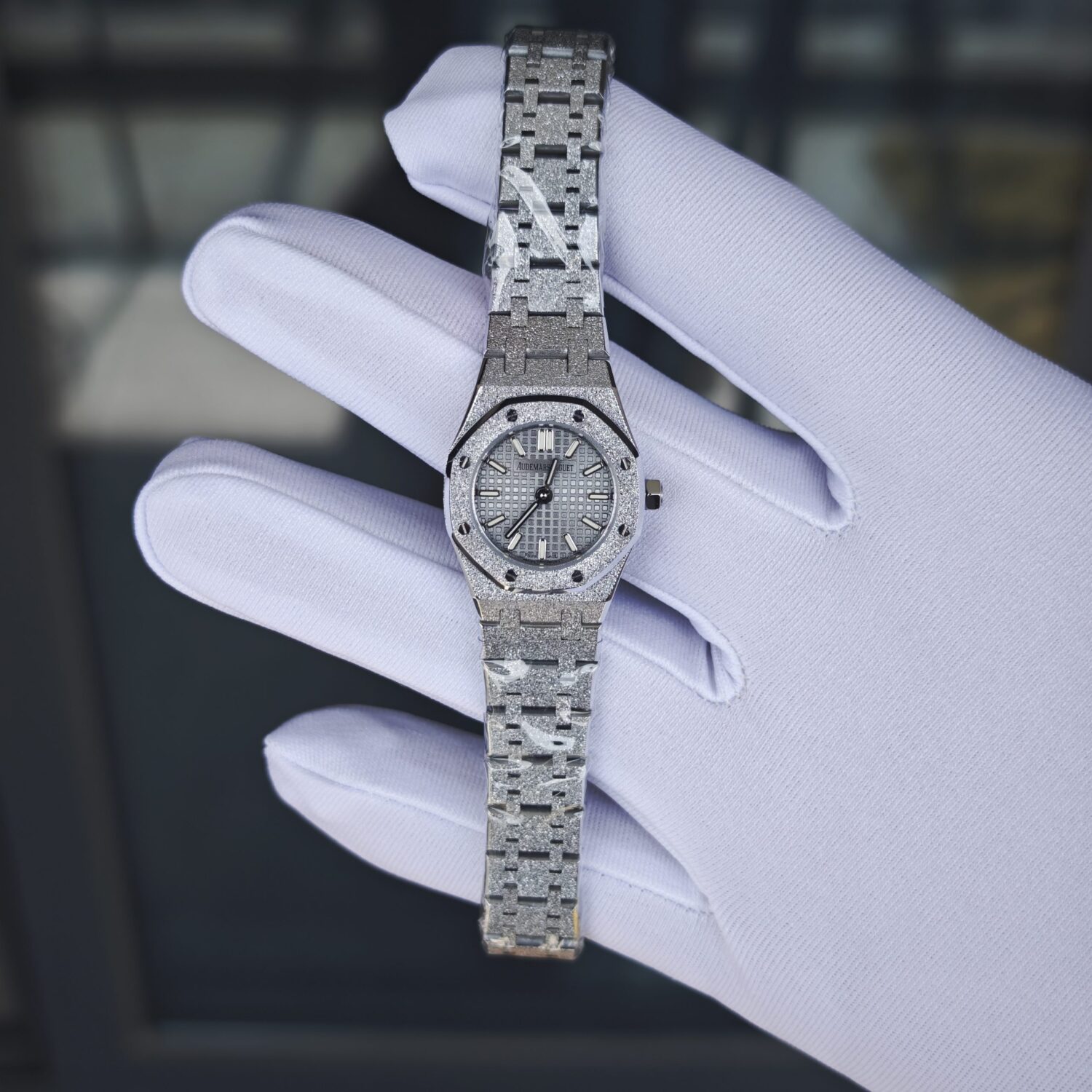 AP Frost Gold 15454bc Women’s Watch, featuring Frost Gold craftsmanship and imported quartz movement — custom-built watch
