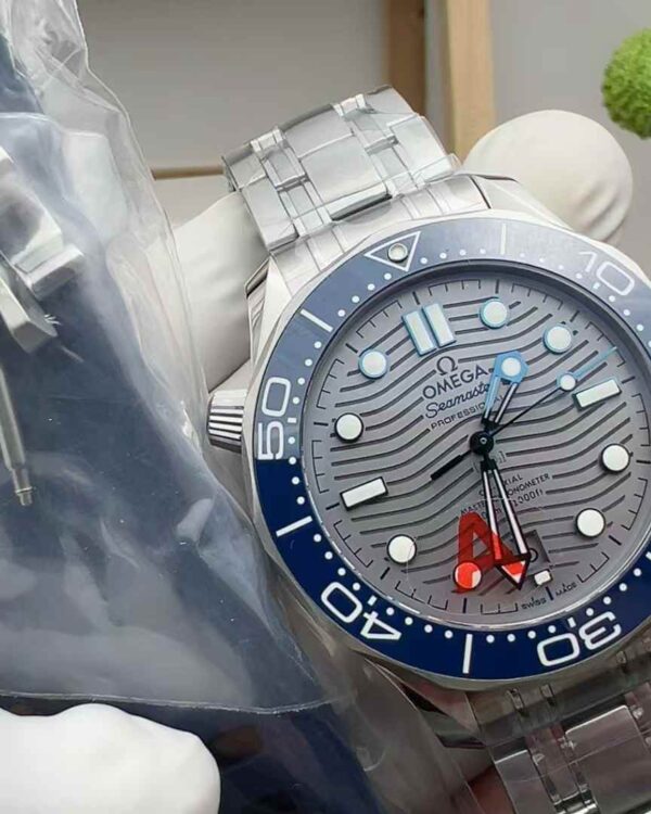 VS Factory Omega Seahorse 300 Steel Belt Gray Face Ceramic Ring