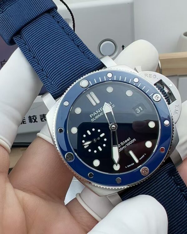 VS Panerai 1289 nylon woven strap blue disc