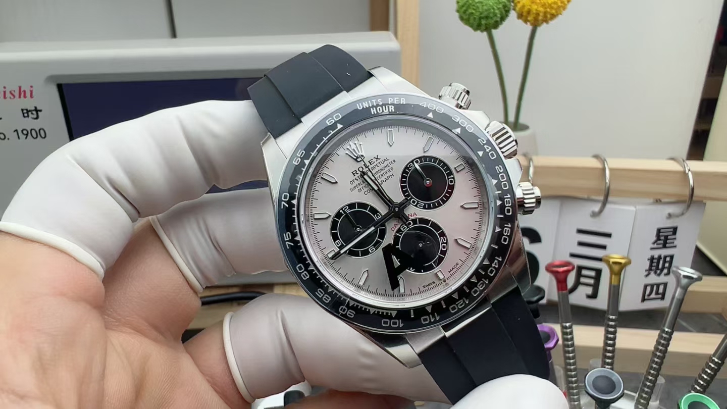 VS Rolex Weighed Edition Cement Gray Dutona Tape