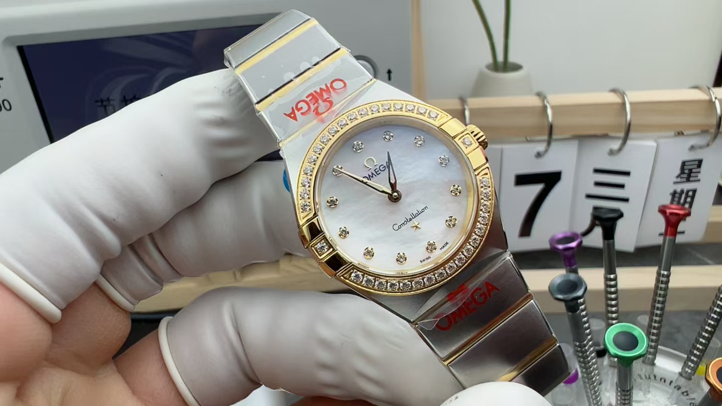 Original order Omega room golden fritillary dial female constellation