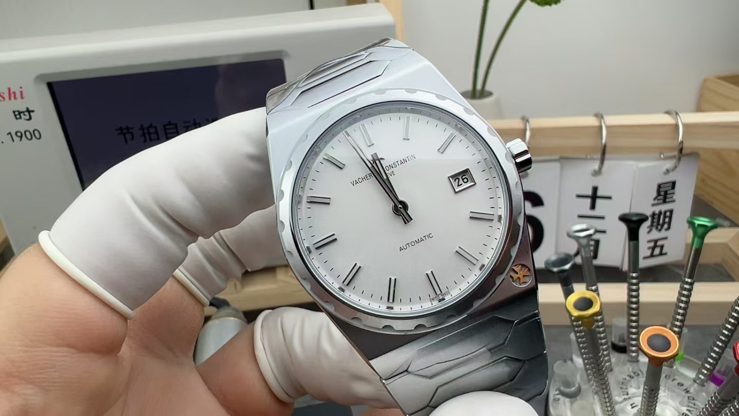 VC Anniversary Vacheron Constantin 222 Steel Strip White Plate