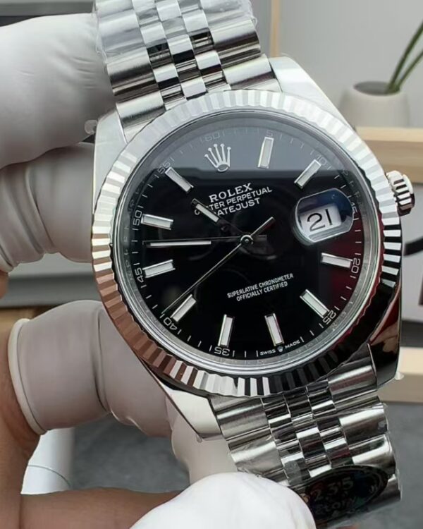 VS Rolex Black Disc Log 126334 Steel Strip
