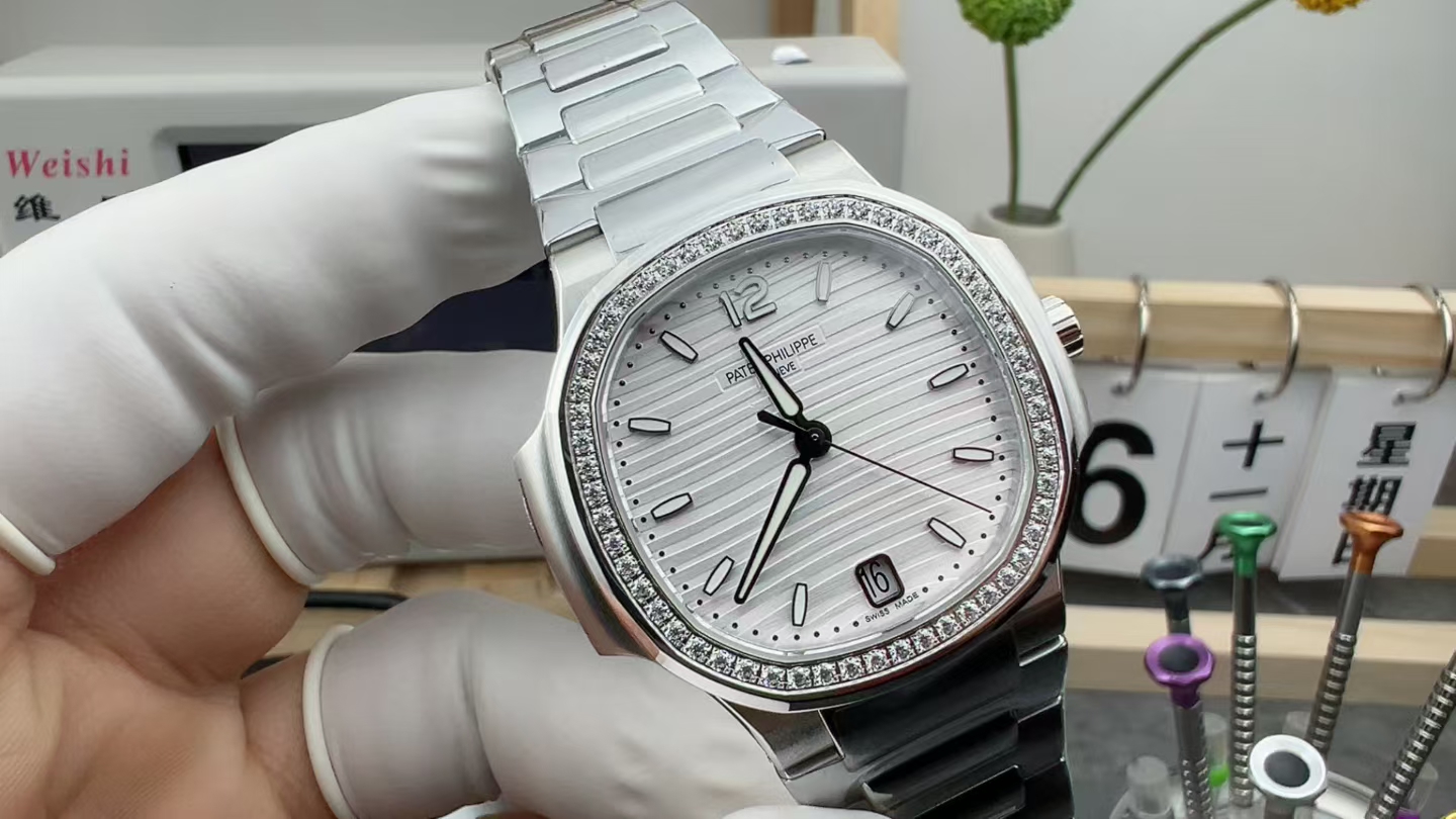 3K Patek Philippe Diamond Ring Female Nautilus Steel Band White Plate