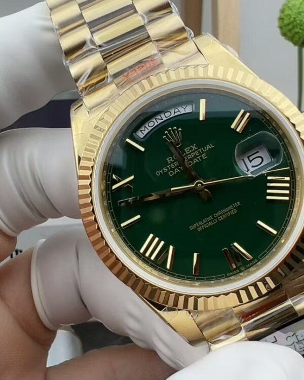 QF Rolex Counterweight Gambling Table Green Steel Belt Green Plate
