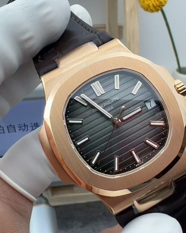 3K Patek Philippe rose gold Nautilus belt black disc