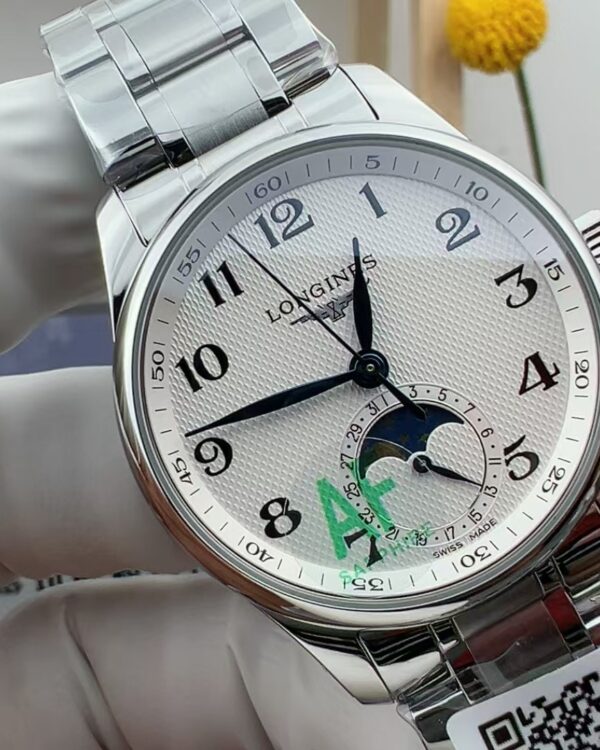 AF Longines famous craftsman moon-phase white plate women's model
