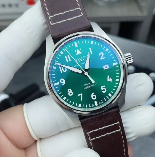 V7 International Green Disc Mark 20 Belt