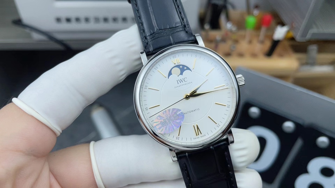 MKS Wanguo gold needle wave moon phase belt white disc