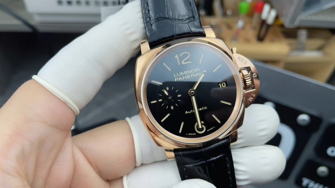VS Panerai 0908 belt black disc