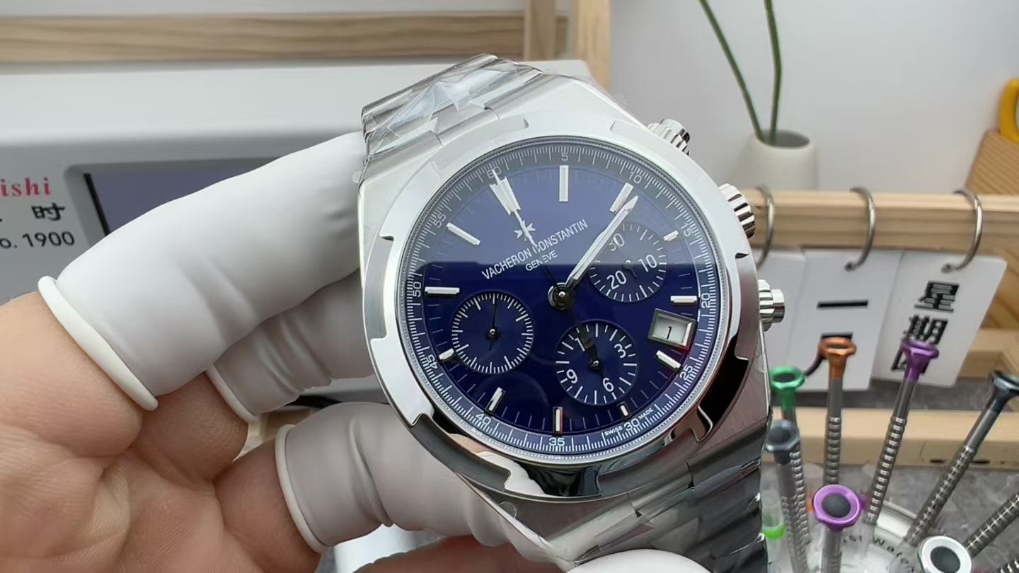 8F Vacheron Constantin blue disc chronograph steel strip blue disc