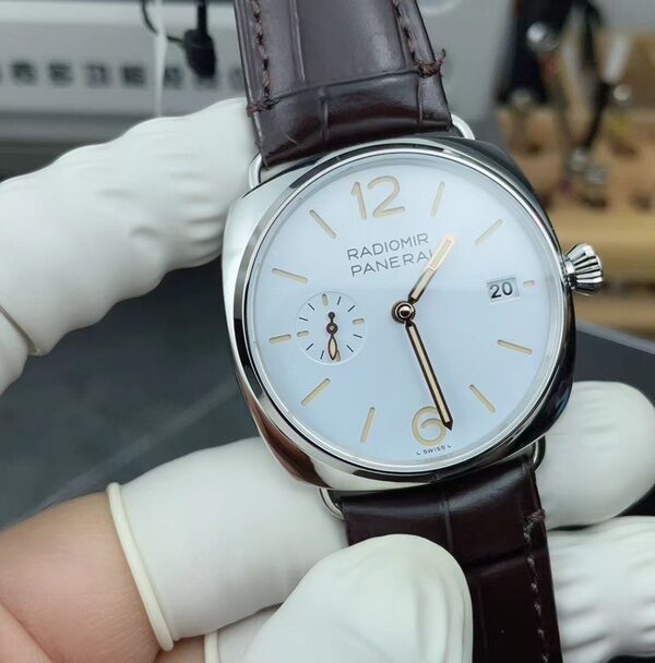 VS Panerai steel small second calendar belt white disc