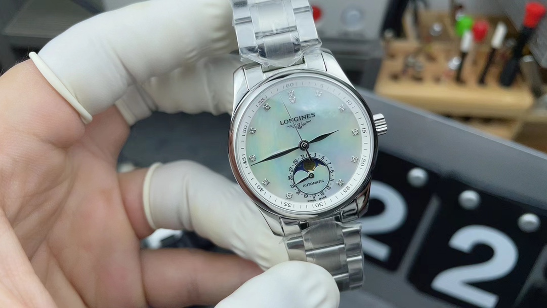 V9 Longines Fritillaria Female Famous Craftsman Steel Belt White Plate