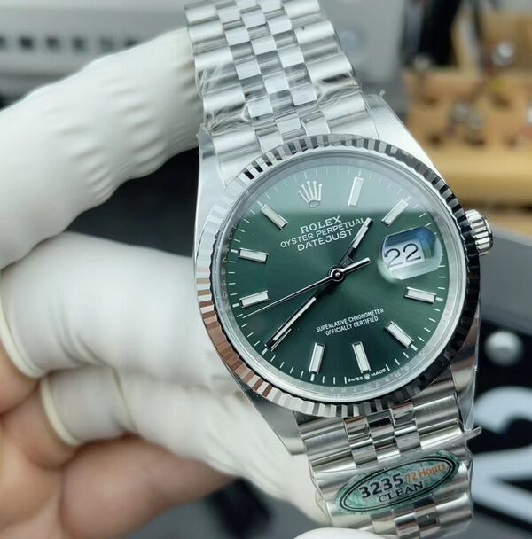 V Rolex Green Disc Log 36 Steel Strip