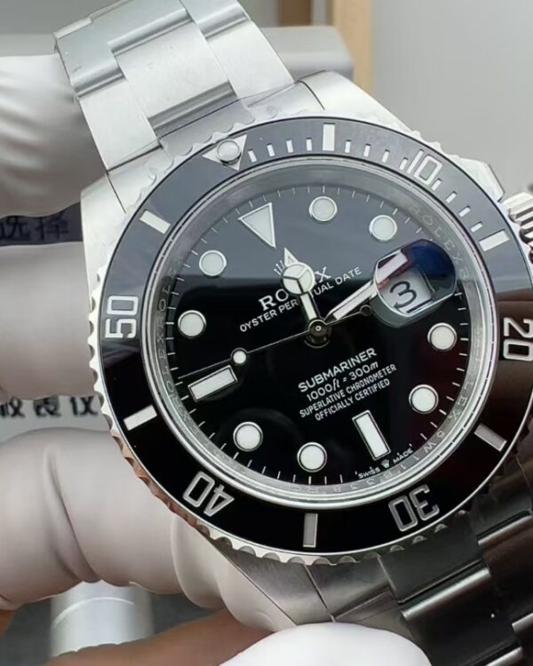 VS Rolex Blackwater Ghost 41mm 126610 steel strip black plate