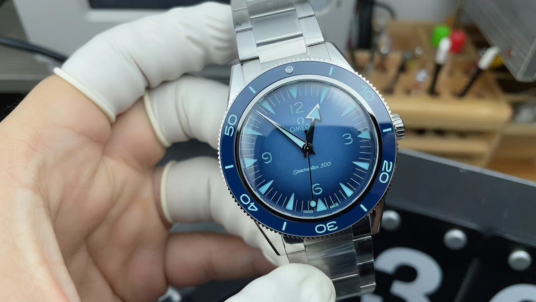 VS Omega's new Ghost Party steel strip blue disk