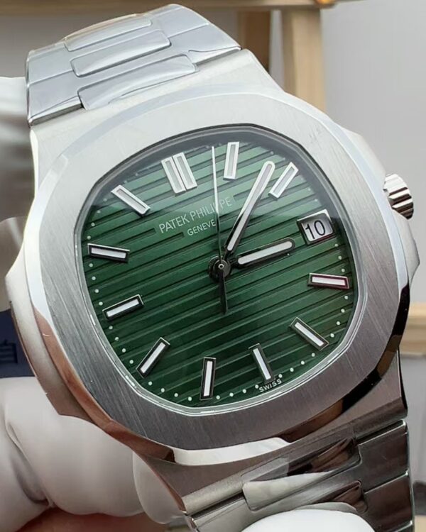 3K Patek Philippe 5711 Nautilus Steel Belt Green Plate