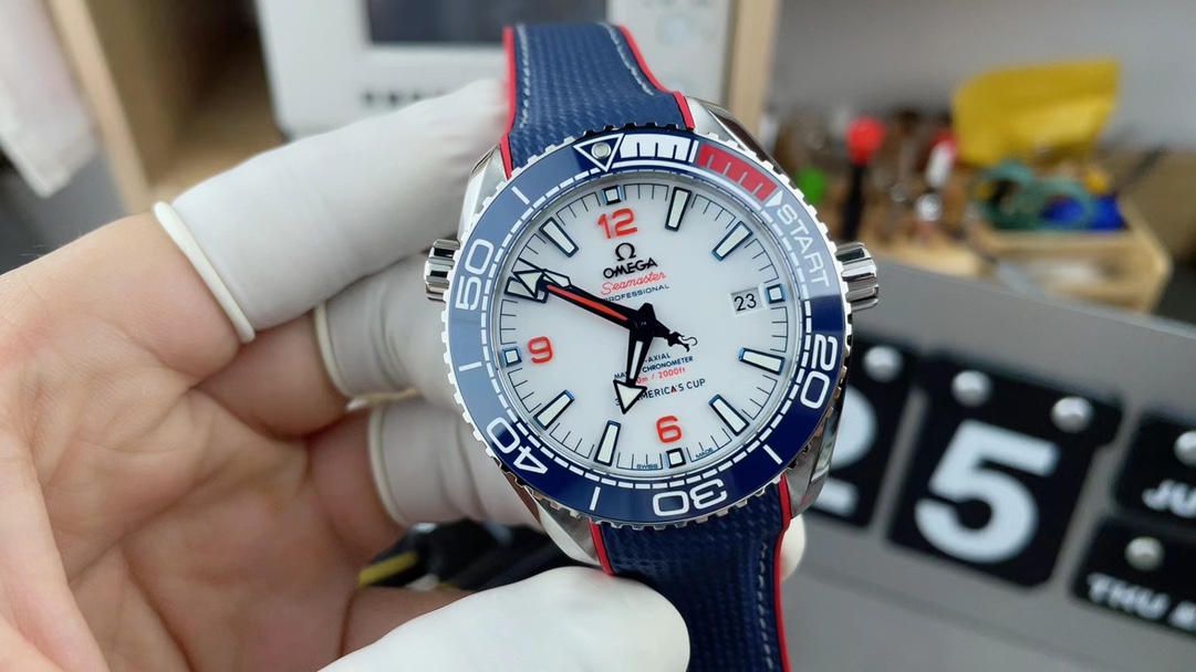 VS Omega America's Cup Rubber Strap White Plate