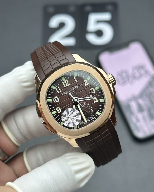 GR Patek Philippe 5164A Traveler Rubber Band Brown Plate