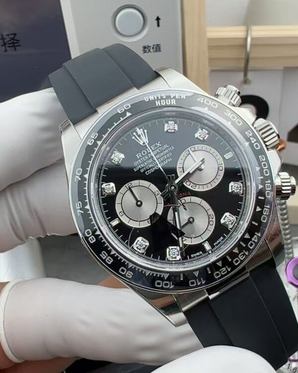 VS Rolex Weight Diamond Engraved Black Plate 4131 Rubber Strap
