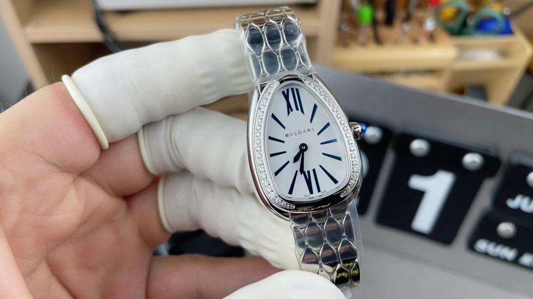 Original order Bulgari real diamond version steel belt white plate
