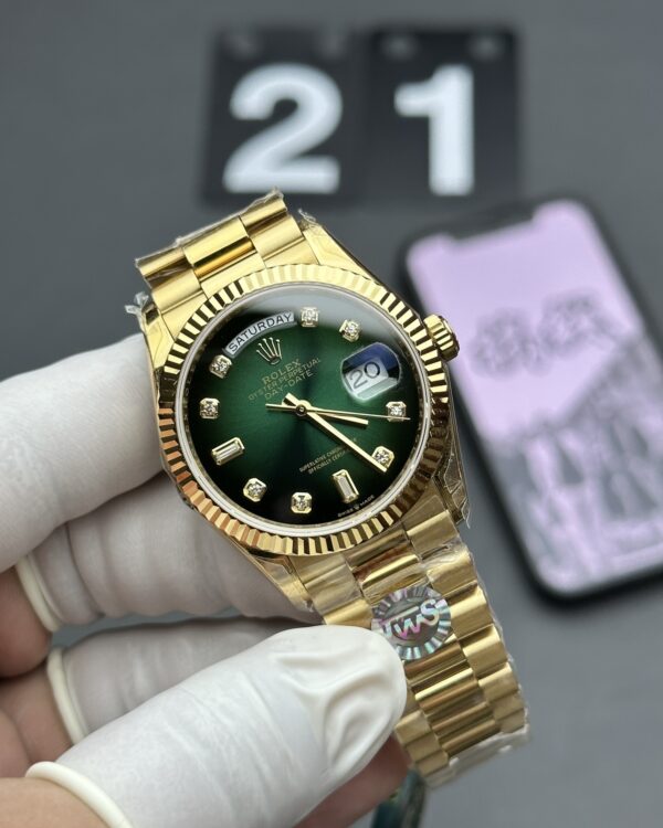 TWS Rolex Smoky Green Log Steel Belt Green Plate