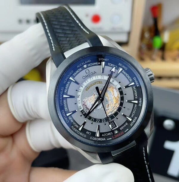 VS Omega Hiphorse 150 World Time titanium shell map rubber strap gray plate