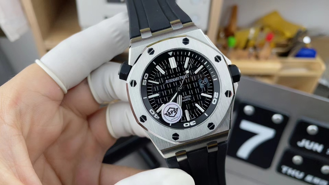 APS Audemars Piguet 15703 Offshore Rubber Band Black Plate