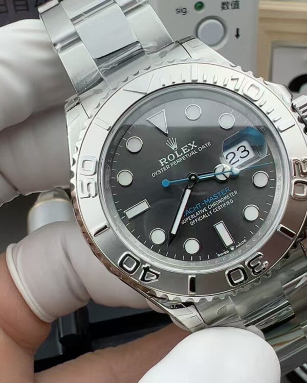 VS Rolex 3235 Gray Yacht 4500V Steel Belt Black Plate