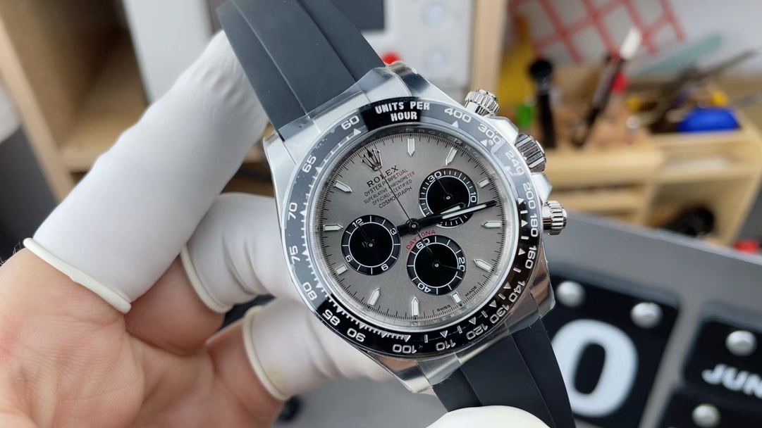 C Rolex 4131 Gray Geddy 126500LN Rubber Band