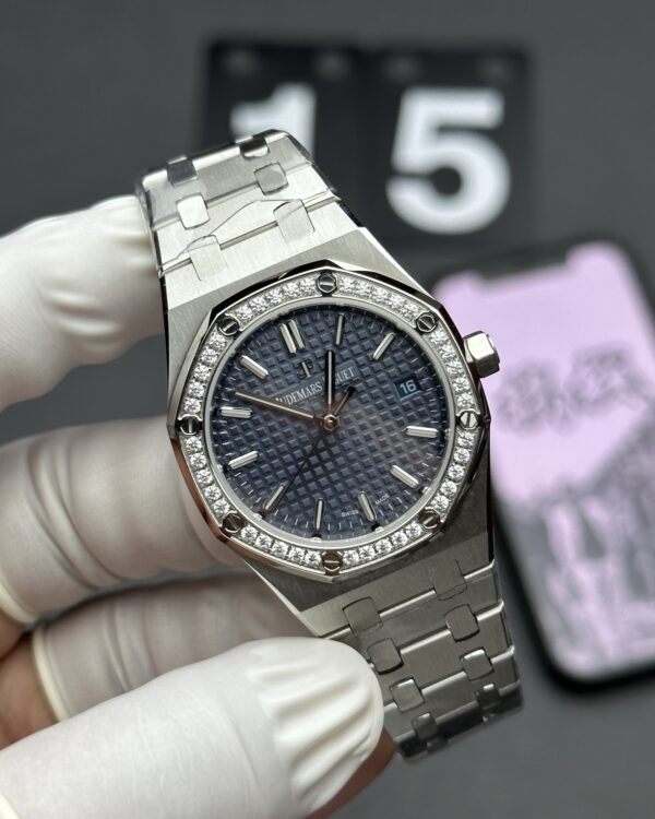 BF Audemars Piguet Royal Oak Women's 34MM 77350ST Steel Strip