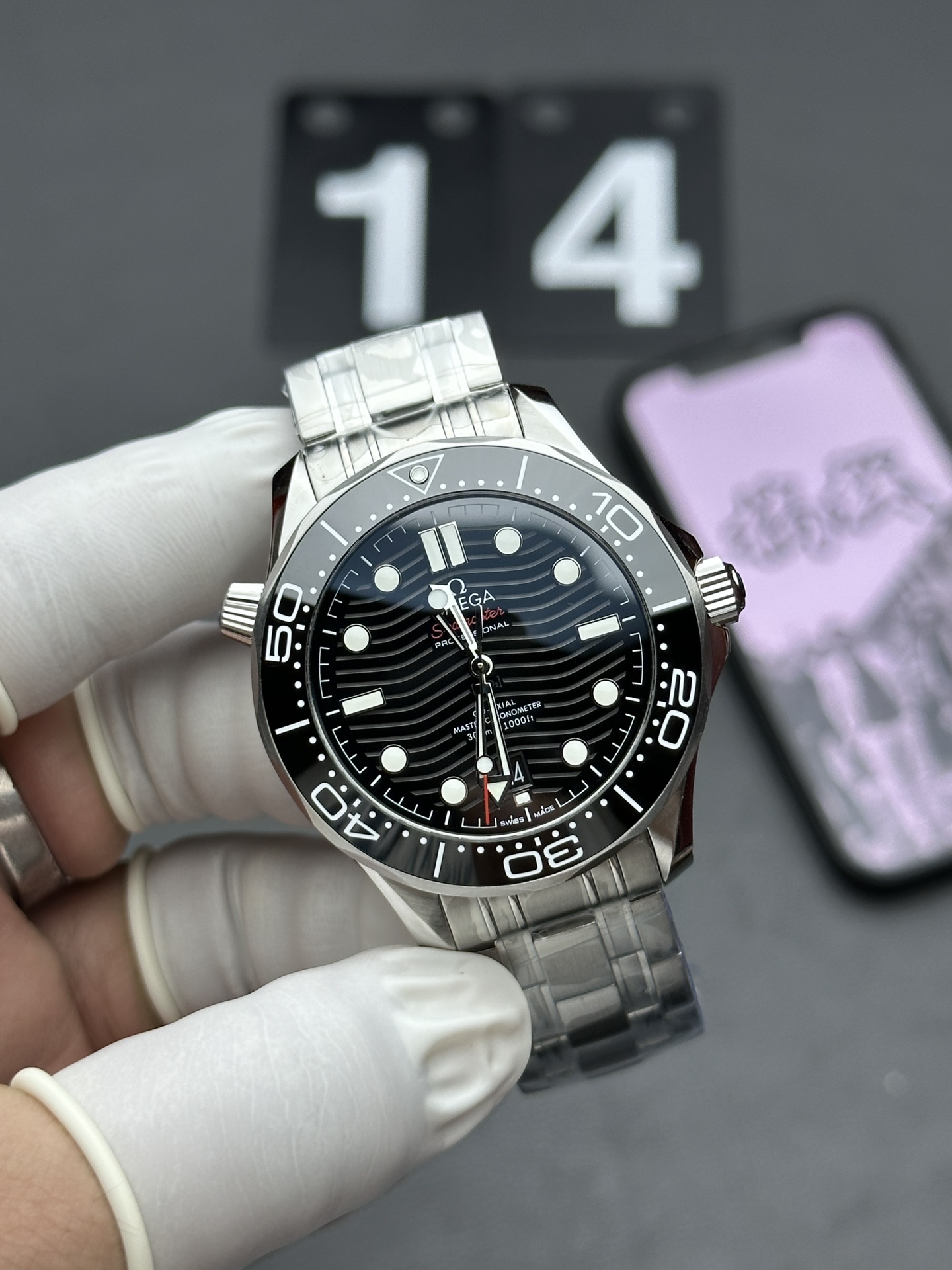 VS Omega Seahorse 300 Steel Belt Black Plate